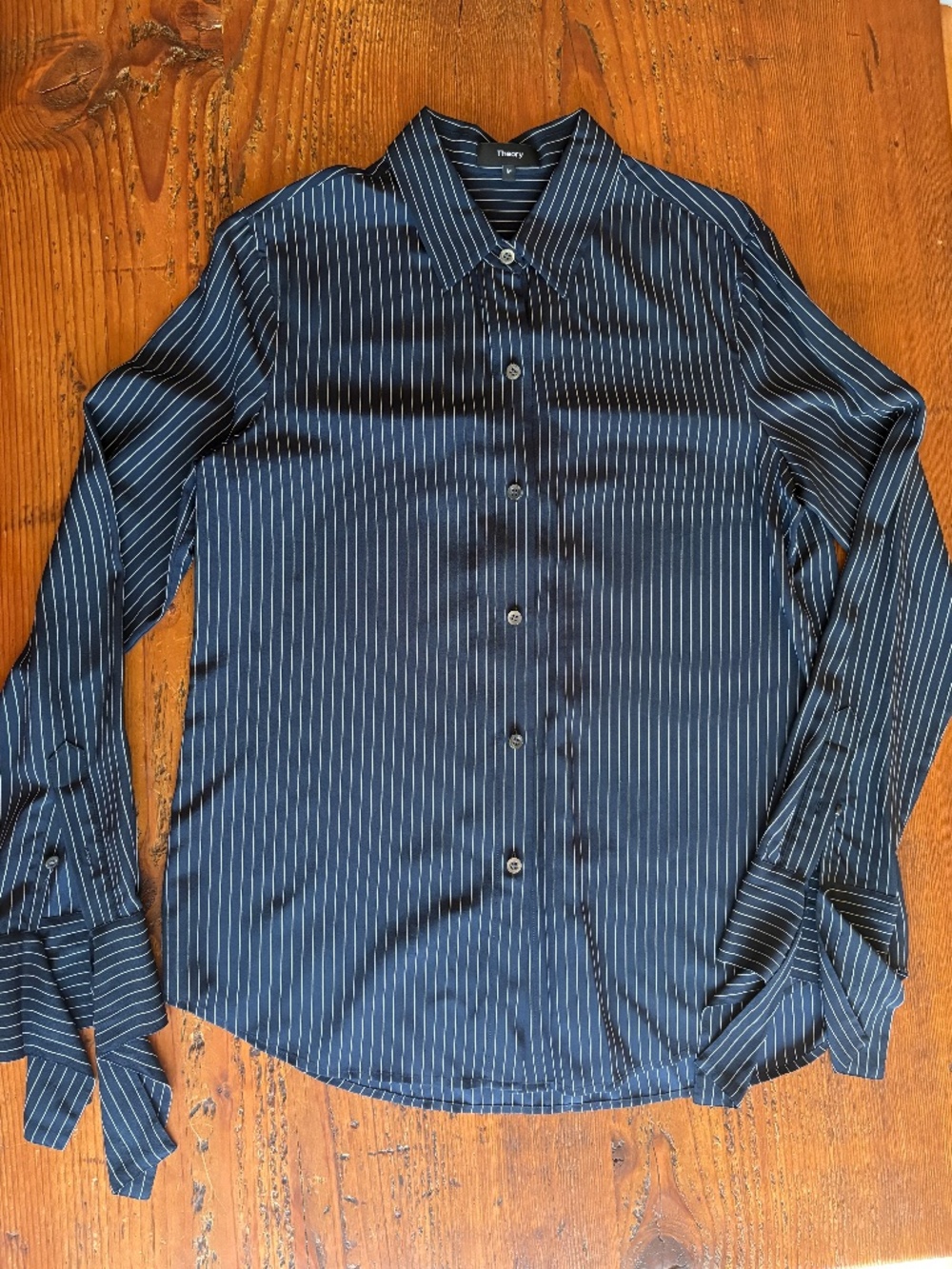 Theory 100% Silk Pinstripe Tie Cuff ShirtNavy Blue Shirt Size Med Long Sleeve - Picture 5 of 10